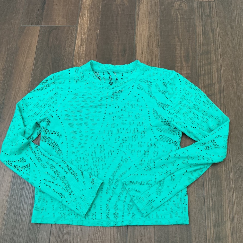 Noli Yoga Laser Cut Perforated Long Sleeve Top Turquoise Green Medium USA Made